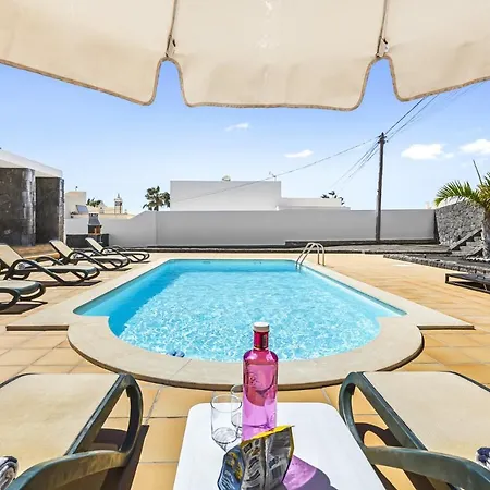 Villa Airalba - Villasexperience *